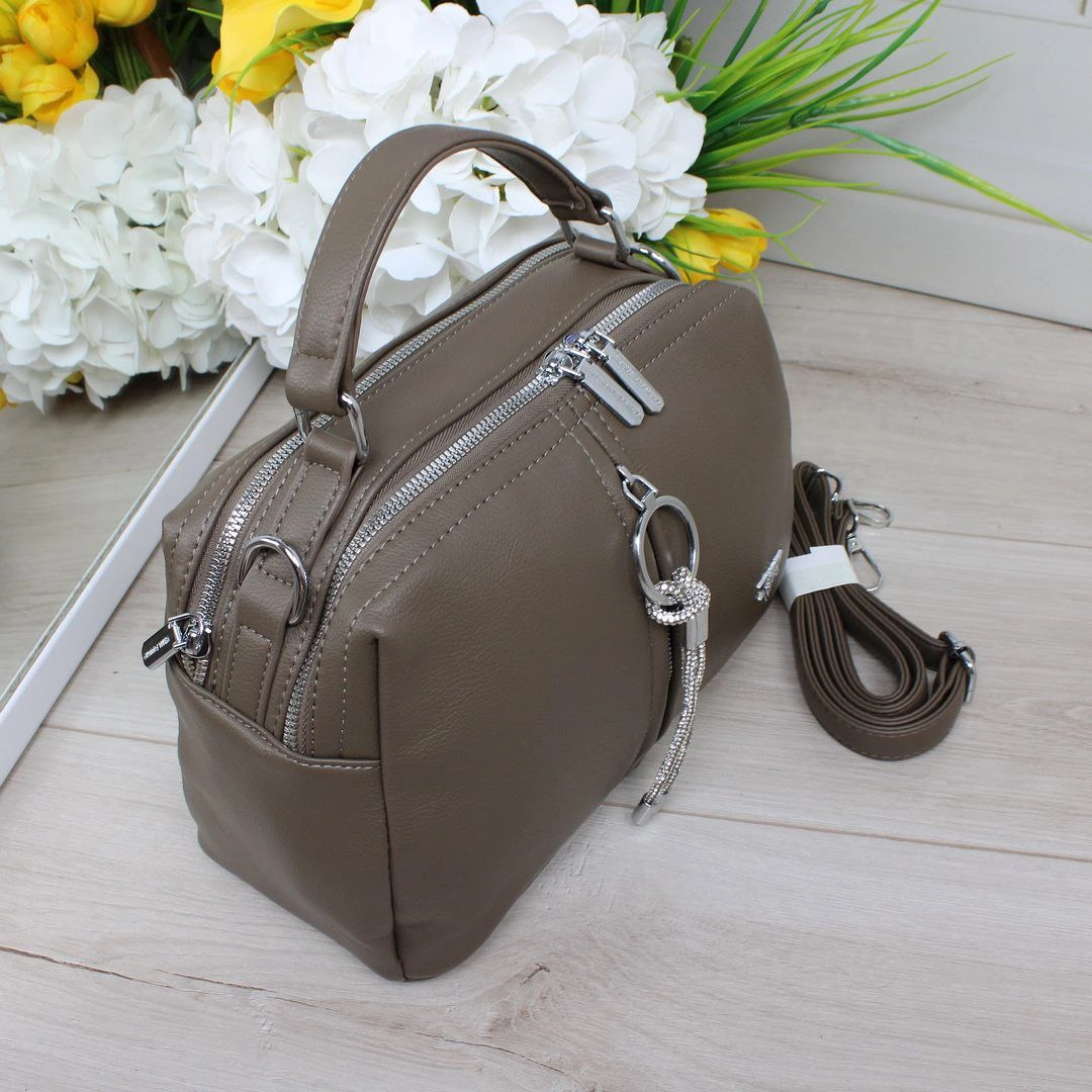 Модна торба-крос-боді Мокко: Стиль для універу та осінніх прогулянок